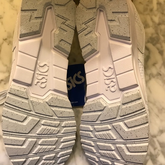 ASICS Gel with split - Picture 6 of 6
